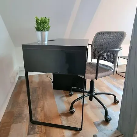 Duplex De L'arbre De La Liberte Apartment