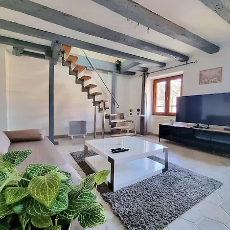 Duplex De L'arbre De La Liberte *